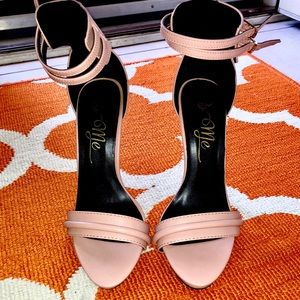 Nude open toe heel